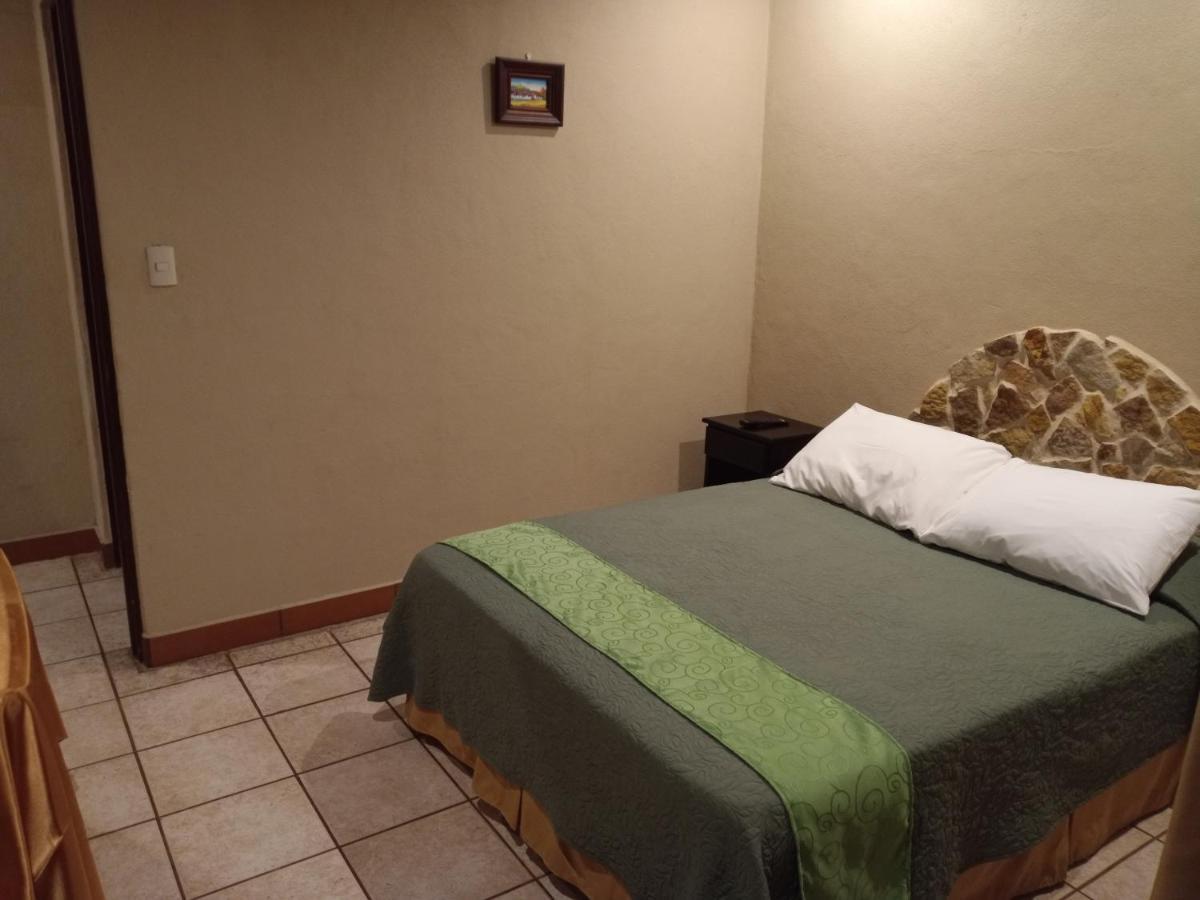 Hotel Cibeles Resort Heredia Luaran gambar